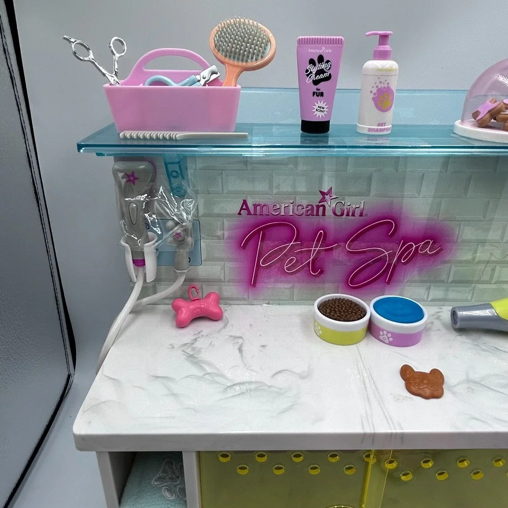 American Girl Truly Me Doll Pet Spa and Daycare Playset Mostly Complete Set READ